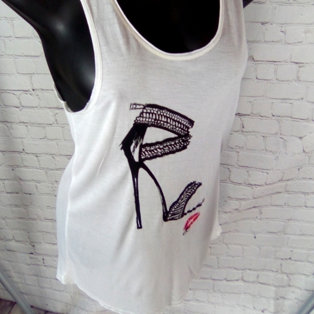 SAM Edelman white tank top.....🥰😜